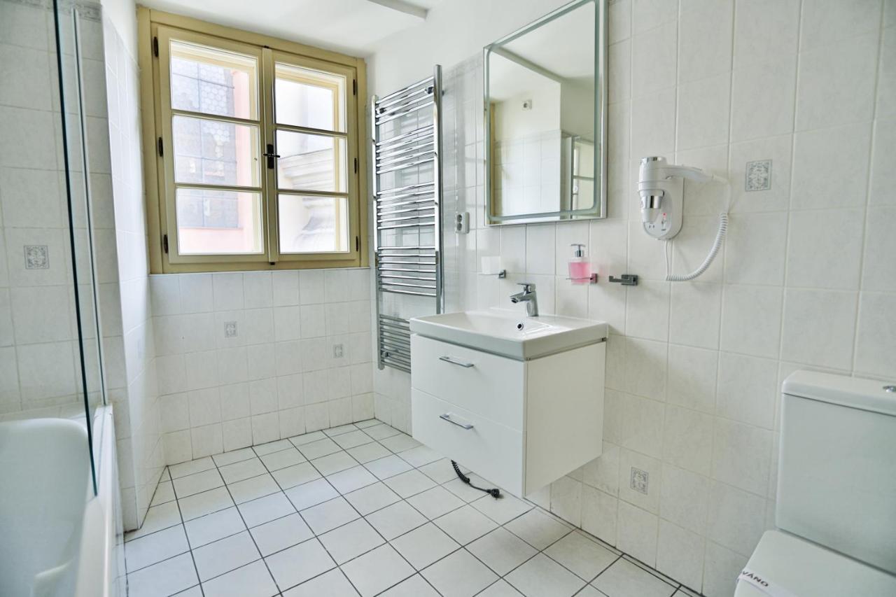 U Schnellu Hotel Praag Buitenkant foto