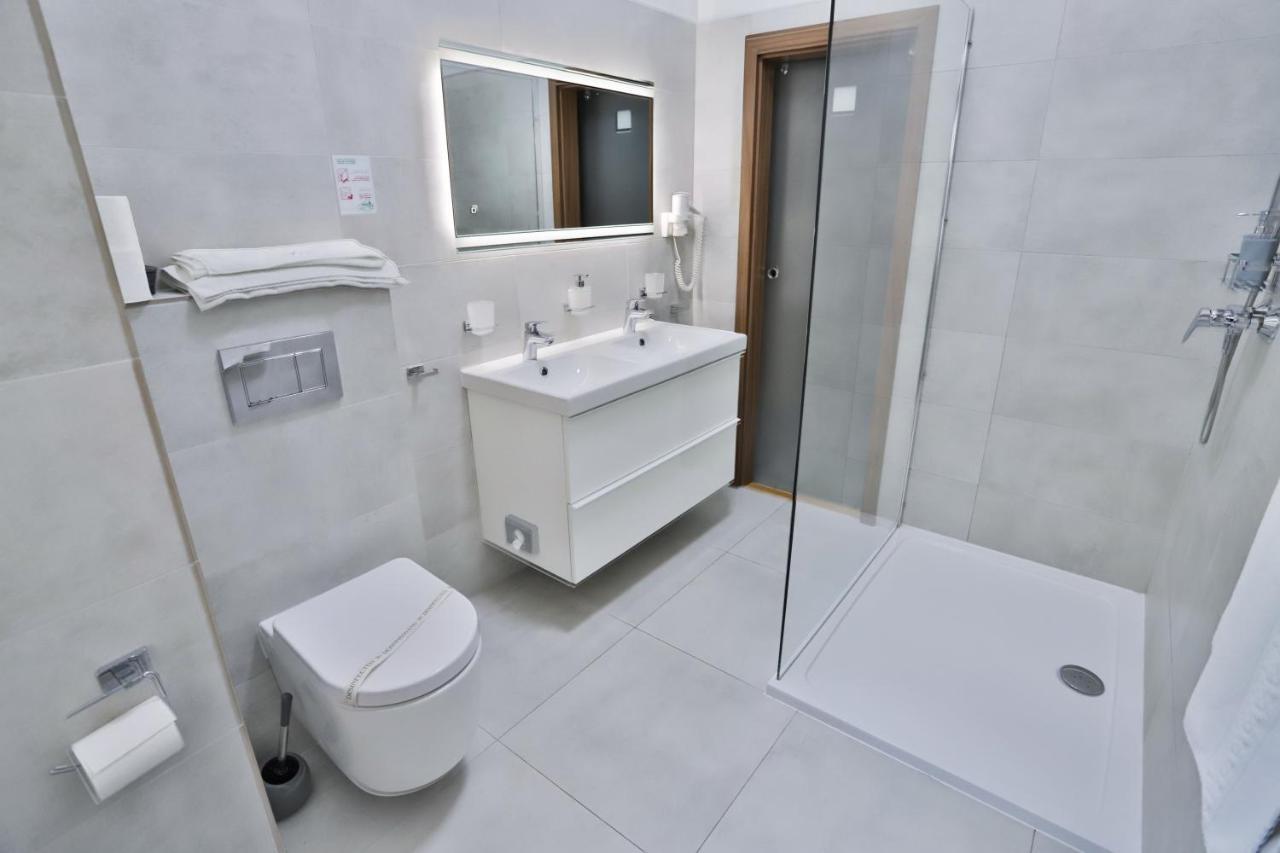 U Schnellu Hotel Praag Buitenkant foto