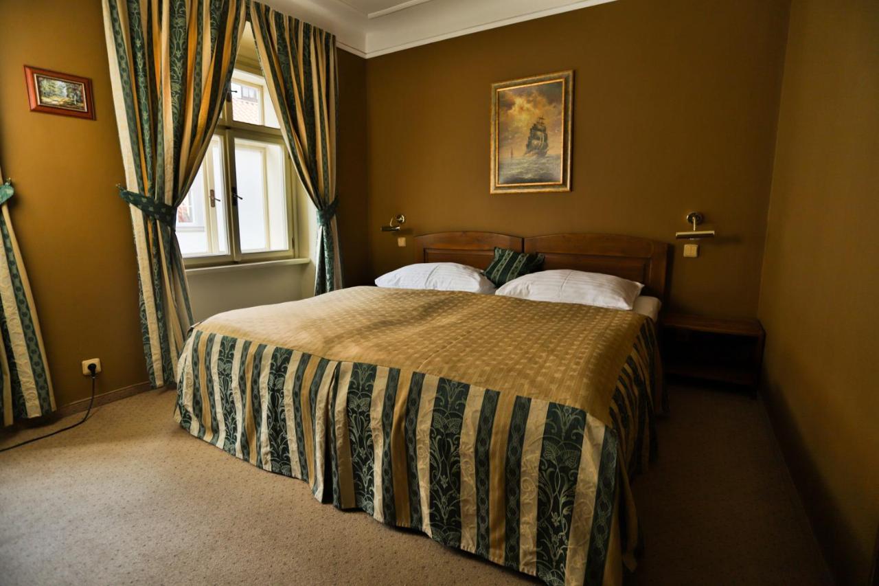 U Schnellu Hotel Praag Buitenkant foto